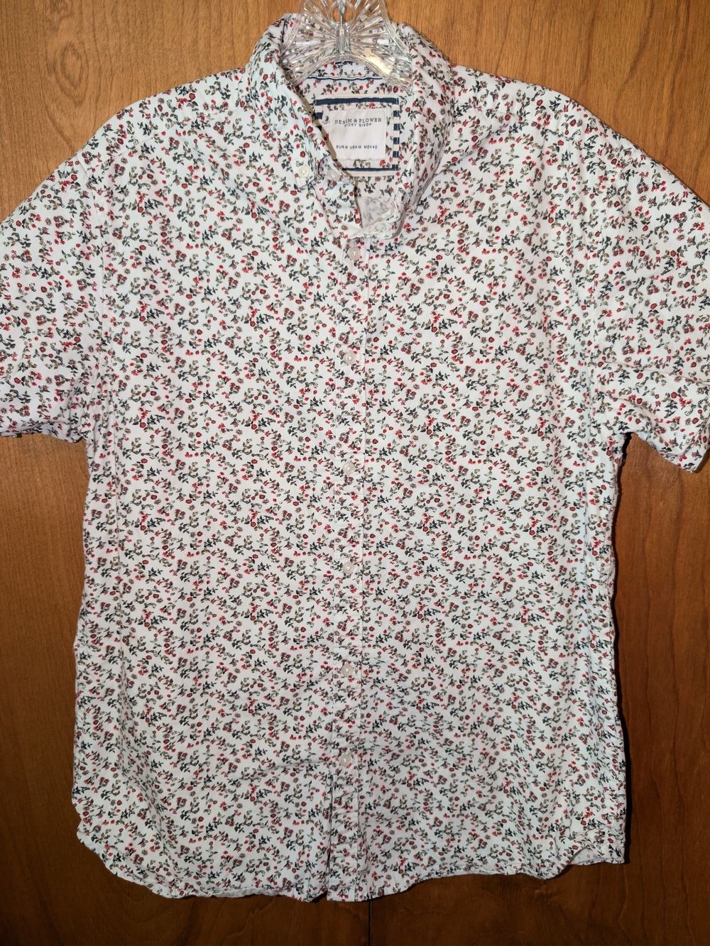 Denim & Flower White Short-Sleeve Button-Down with Red & Green Floral Print